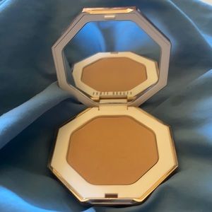 Fenty Beauty Bronzer “Inda Sun”